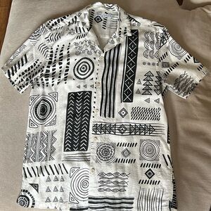 Zara Men’s Short Sleeve button down